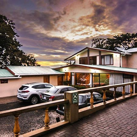 الجبل الأخضر Mar Inn Costa Rica المظهر الخارجي الصورة